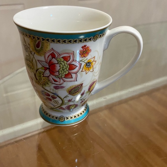 KENT POTTERY FOOTED COFFEE MUG - Roses - ROSA GALLICA OFFICINALIS - Picture 4 of 7